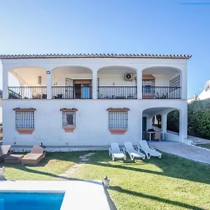 Stunning 5 Bedroom Villa, Sea Views, Private Pool, Estepona, Sleeps Up To 12 Estepona